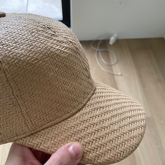 tan baseball cap - Picture 2 of 4